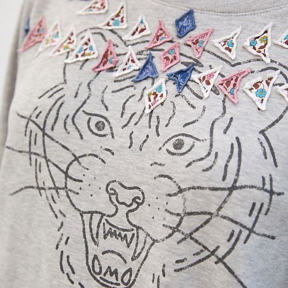 Anthropologie Luna Mercantile Co. Tiger Graphic Sweatshirt - Picture 4 of 6